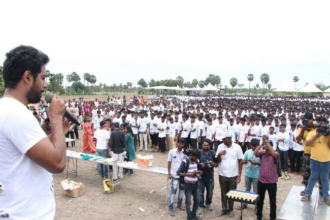 Actor Aari in Naanum Oru Vivasayi Guinness Record Event Stills